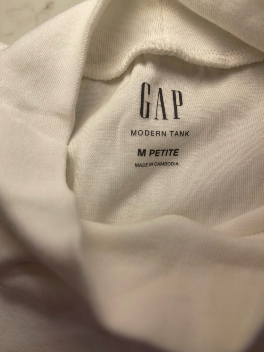 NWOT GAP Sleeveless Mock Neck Tank Top - White - Picture 12 of 12